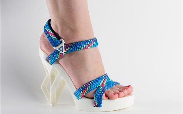 German designer 3D prints custom high heel shoes for his wife