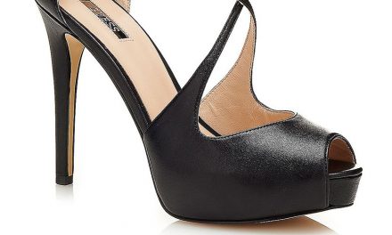 Guess ‘Huete’ open-toe leather Court Shoe